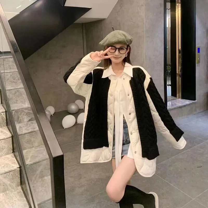 Outerwear Womens 2023 Autumn Winter New Temperament Casual Knitting Stitching Diamond Plaid Cotton False Two-piece Jacket Female
Outerwear Womens 2023 Autumn Winter New Temperament Casual Knitting Stitching Diamond Plaid Cotton False Two-piece Jacket Female