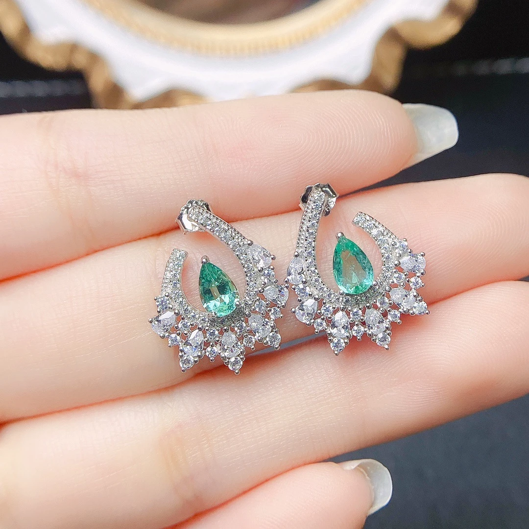 FS модные серьги из настоящего стерлингового серебра S925 с инкрустацией 4*6 из натурального изумруда с сертификатом, изысканные свадебные украшения для женщин MeiBaPJ
FS модные серьги из настоящего стерлингового серебра S925 с инкрустацией 4*6 из натурального изумруда с сертификатом, изысканные свадебные украшения для женщин MeiBaPJ