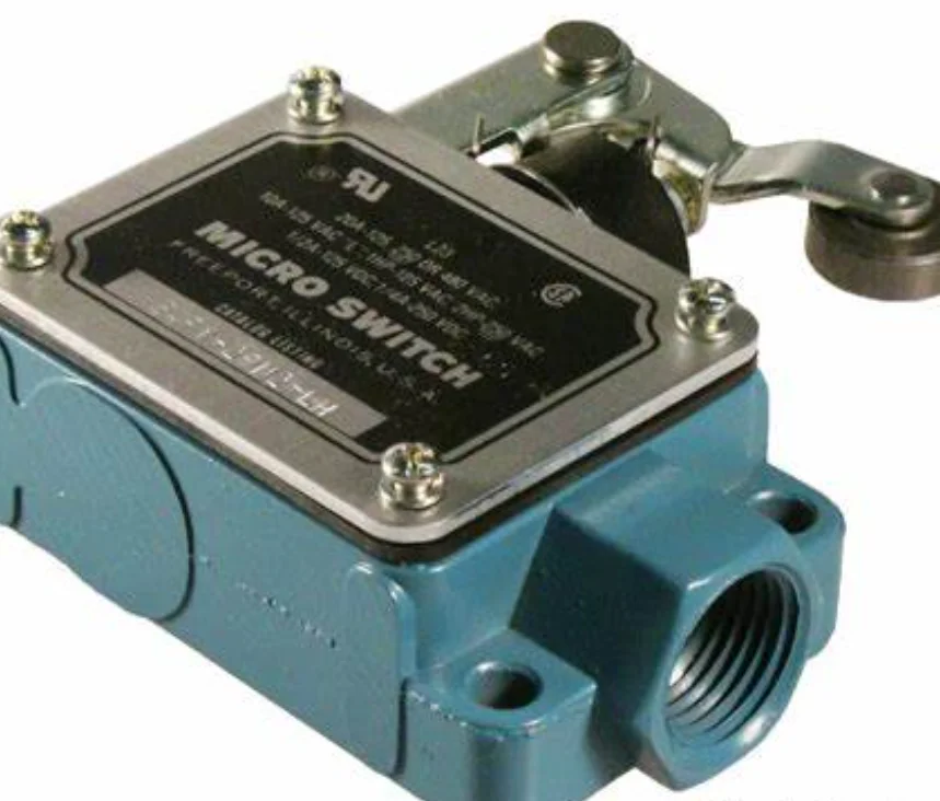 BZF1-2RN-LH Enclosed Switch, High Capacity, Top Plunger, SPDT, Snap Action, BAF/DTF Series
BZF1-2RN-LH Enclosed Switch, High Capacity, Top Plunger, SPDT, Snap Action, BAF/DTF Series