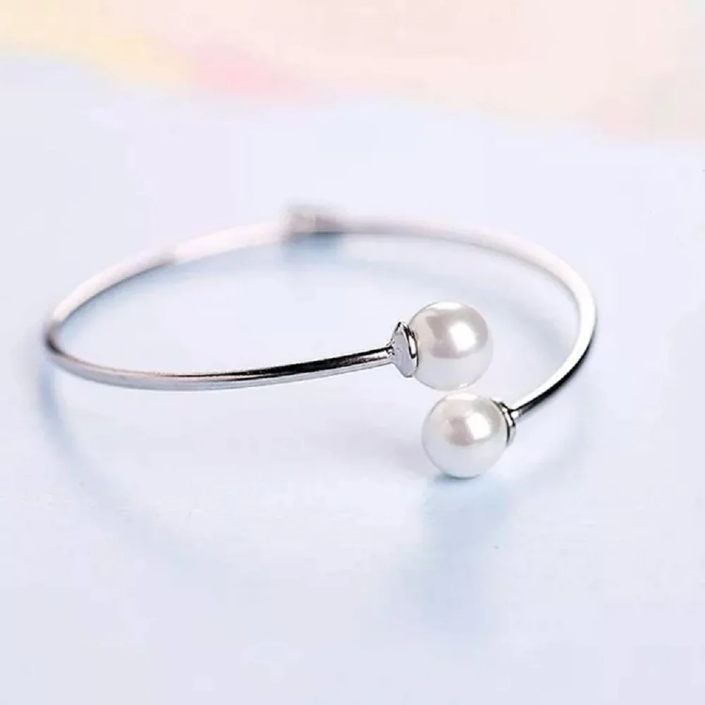 Natural pearl bracelet AAA 9-10mm black Tahiti round pearl elastic closed bracelet 7.5-8 inch
Natural pearl bracelet AAA 9-10mm black Tahiti round pearl elastic closed bracelet 7.5-8 inch