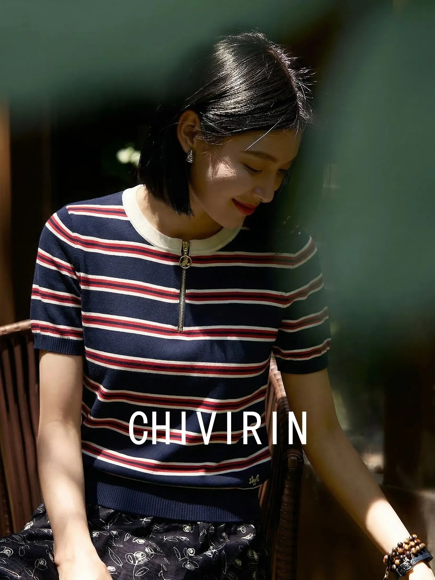Fashionable Striped Short Sleeve Knitted T-Shirt round Neck Slim Fit Summer Commute Style Women's Top Versatile Casual Wear
Fashionable Striped Short Sleeve Knitted T-Shirt round Neck Slim Fit Summer Commute Style Women's Top Versatile Casual Wear