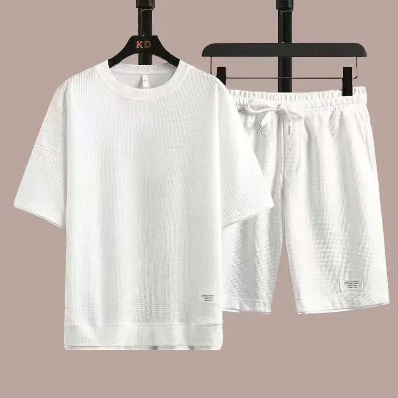 2024 New Summer Men's Fashion Fashion Fashion Brand Casual Sports Set Round Neck Loose Short sleeved Shorts Waffle Two Piece Set
2024 New Summer Men's Fashion Fashion Fashion Brand Casual Sports Set Round Neck Loose Short sleeved Shorts Waffle Two Piece Set