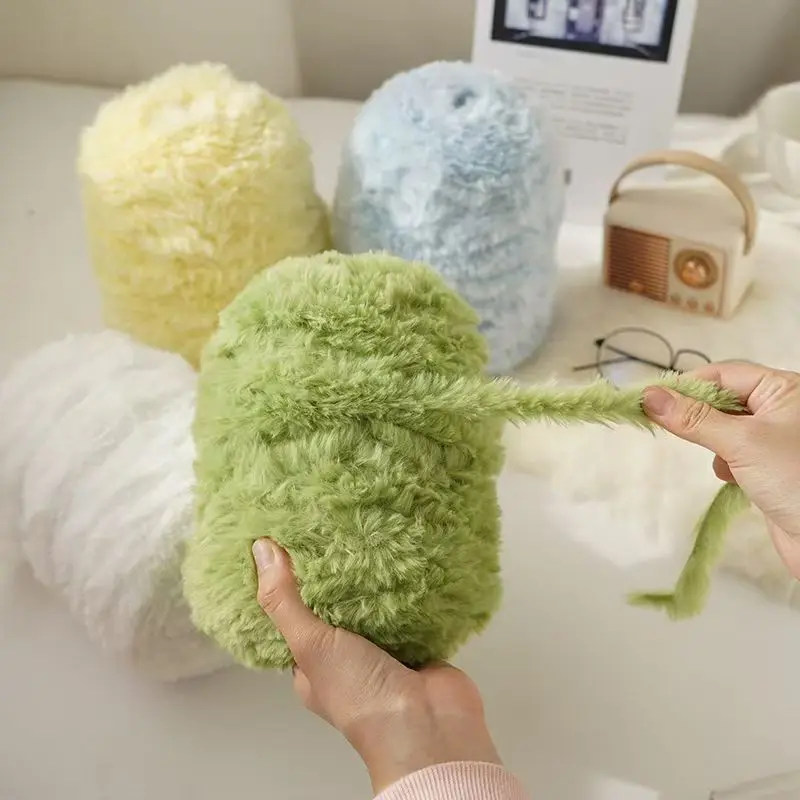 250g Dyed Faux Fur Yarn Long Fur Faux Mink Yarn DIY Woven Scarf Blanket Hat Jacket Crochet Thread Handmade Soft Knitting Yarn
250g Dyed Faux Fur Yarn Long Fur Faux Mink Yarn DIY Woven Scarf Blanket Hat Jacket Crochet Thread Handmade Soft Knitting Yarn