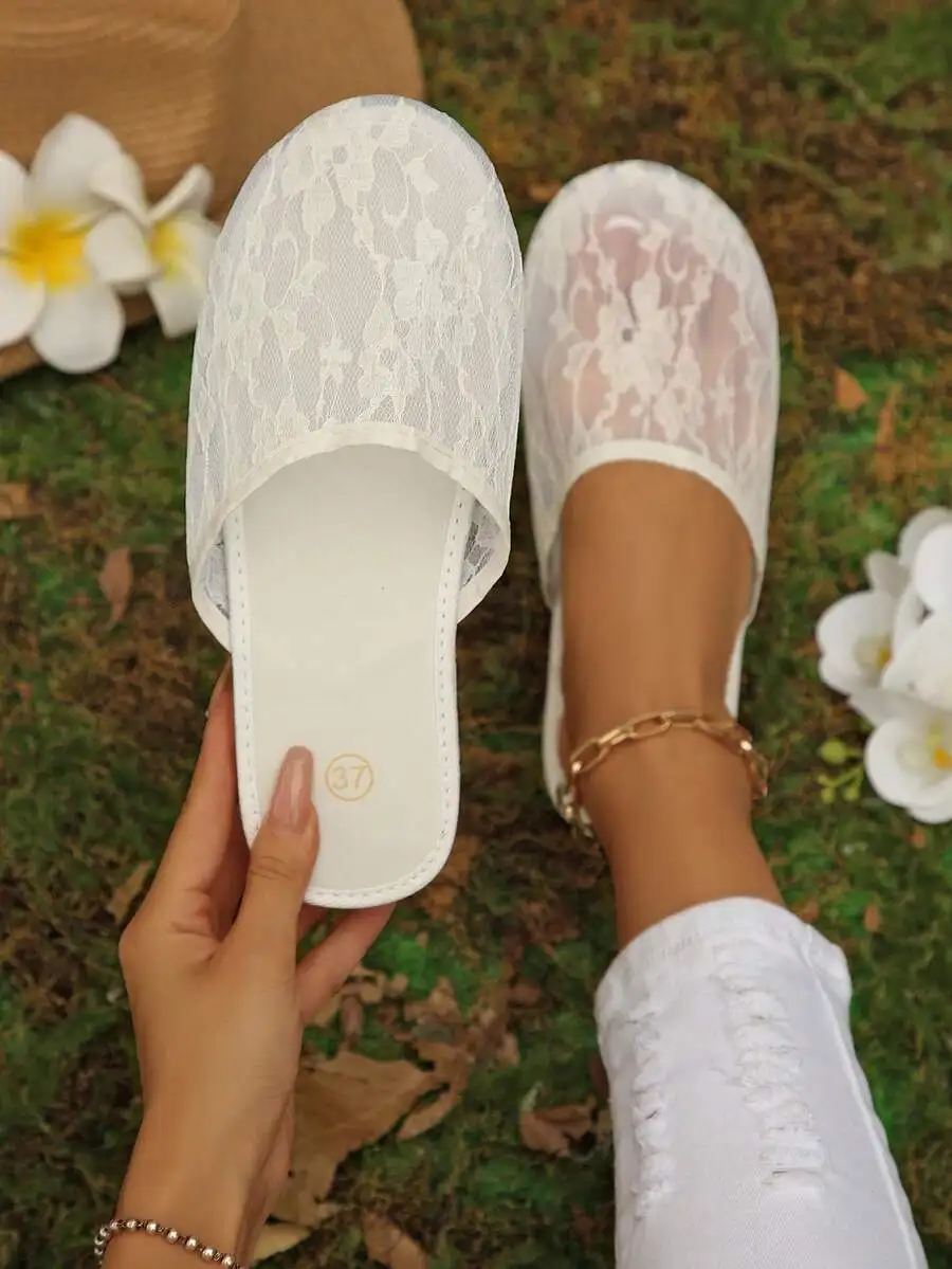 White Flat Mule Slippers, Lace Mesh Upper, Closed Toe Backless Leather Casual House Slippers, Elegant & Versatile For All Seasons
White Flat Mule Slippers, Lace Mesh Upper, Closed Toe Backless Leather Casual House Slippers, Elegant & Versatile For All Seasons