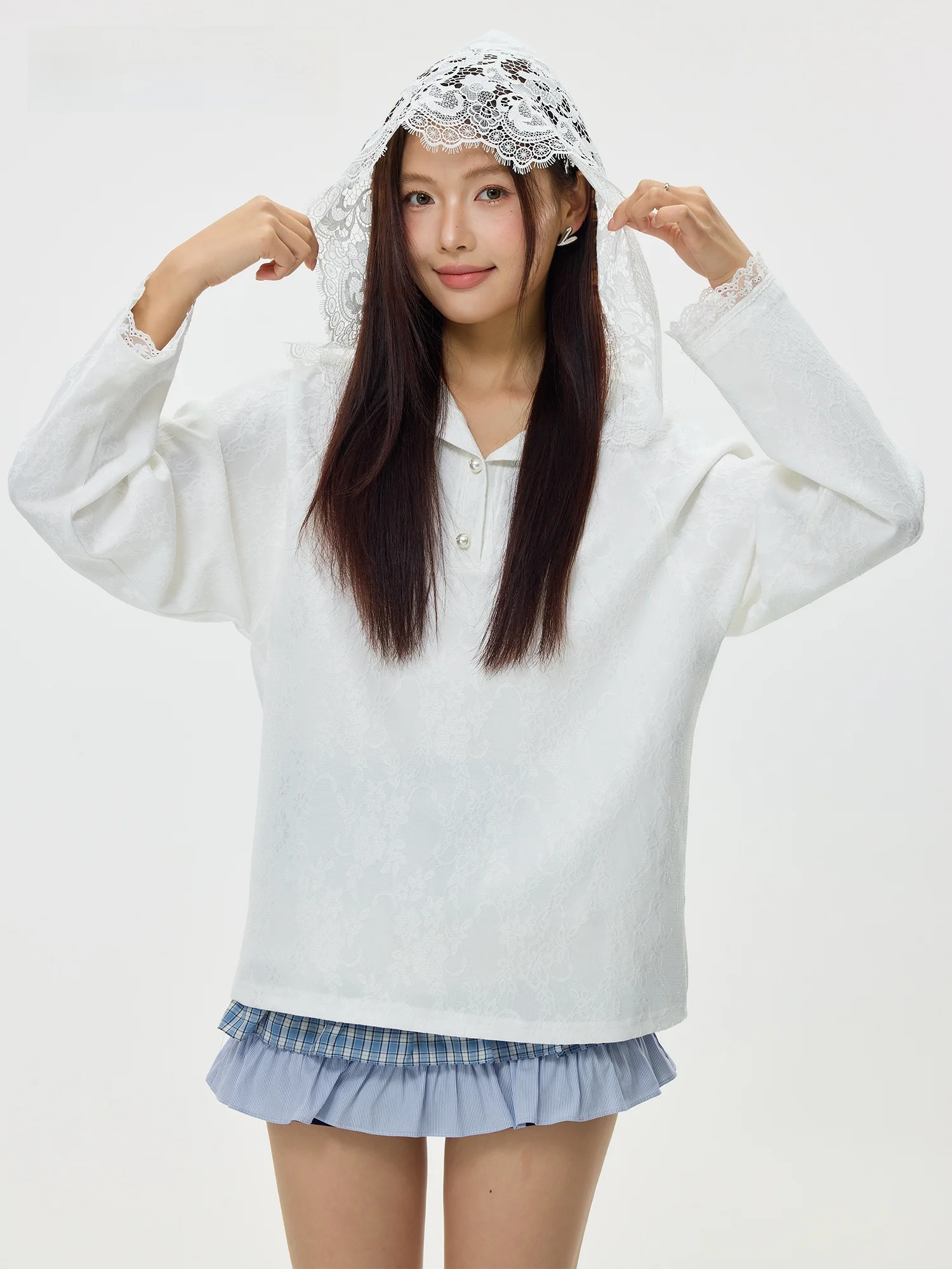 Sweet Style Lace Trim Hooded Cover up T-Shirt Loose Women's Long Sleeve New Spring Cotton Blend Comfortable V-Neck Casual Top
Sweet Style Lace Trim Hooded Cover up T-Shirt Loose Women's Long Sleeve New Spring Cotton Blend Comfortable V-Neck Casual Top
