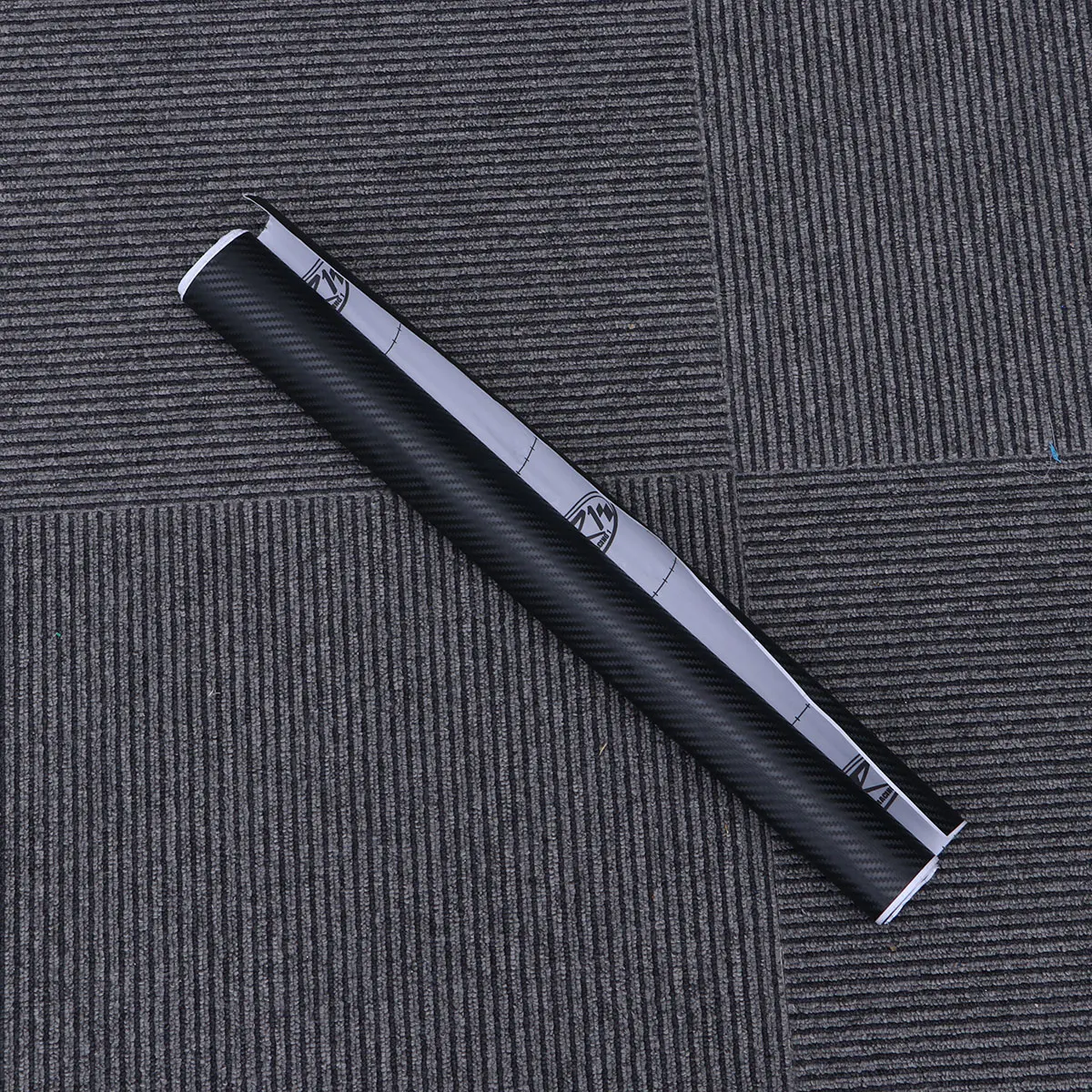 Waterproof Car Stickers 3D Carbon Fiber Wrap Film Diy Adhesive Decal For Auto Vehicle Decor Black Cuttable Residue Free Easy
Waterproof Car Stickers 3D Carbon Fiber Wrap Film Diy Adhesive Decal For Auto Vehicle Decor Black Cuttable Residue Free Easy