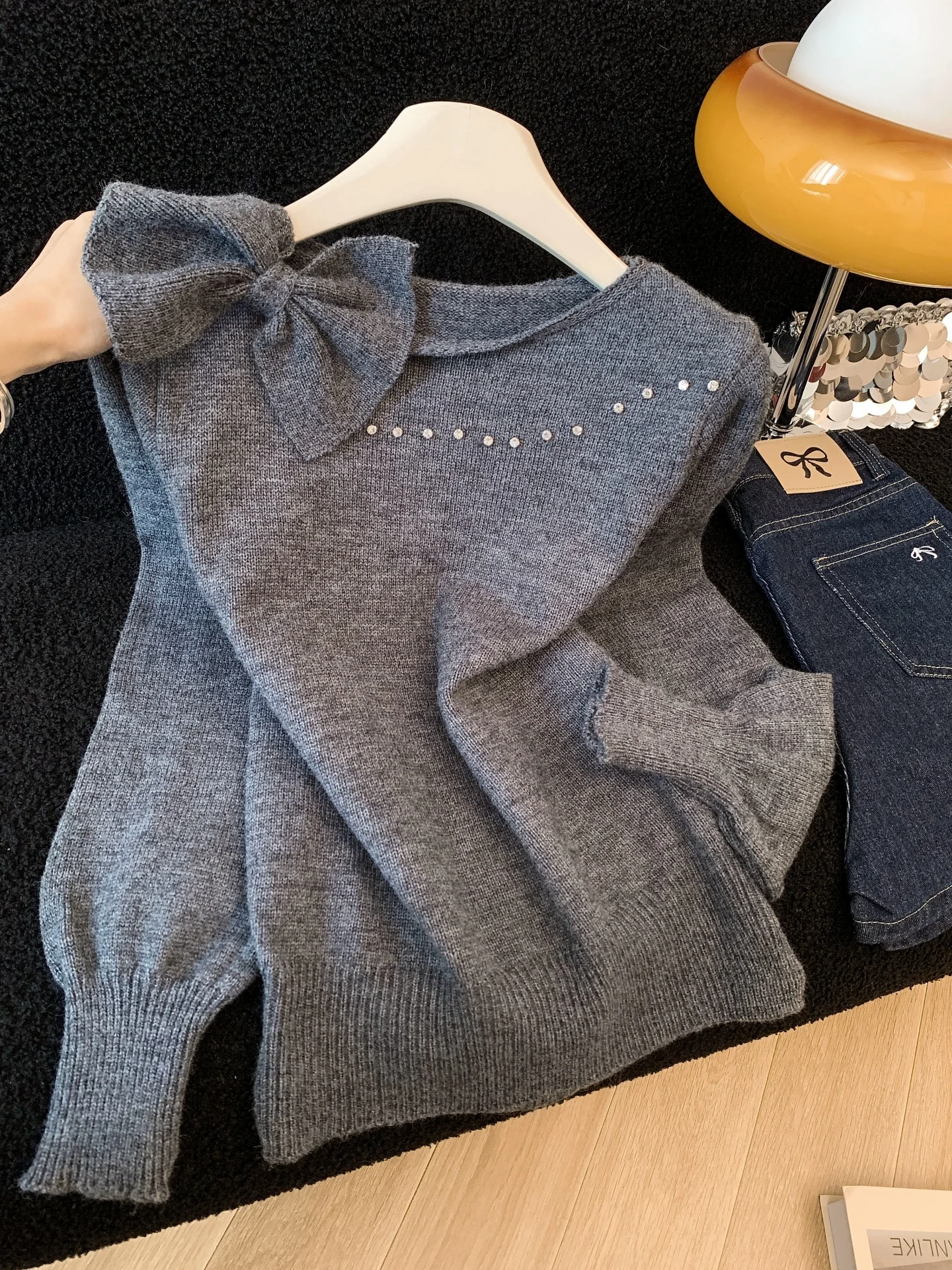 Мягкий уютный свободный женский вязаный свитер с узлом, осенне-зимний, красный, для повседневной носки, дышащий
Мягкий уютный свободный женский вязаный свитер с узлом, осенне-зимний, красный, для повседневной носки, дышащий