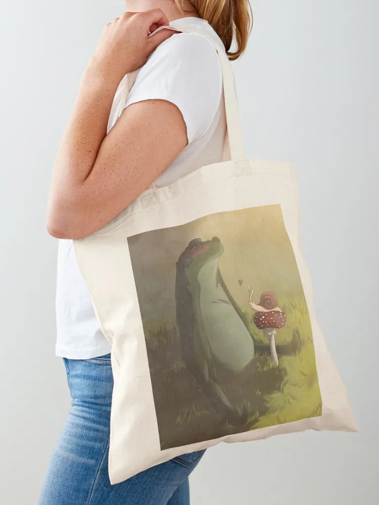 Frog and Snail in Love Tote Bag Customizable tote bag tote bag men's Gift cute pouch
Frog and Snail in Love Tote Bag Customizable tote bag tote bag men's Gift cute pouch