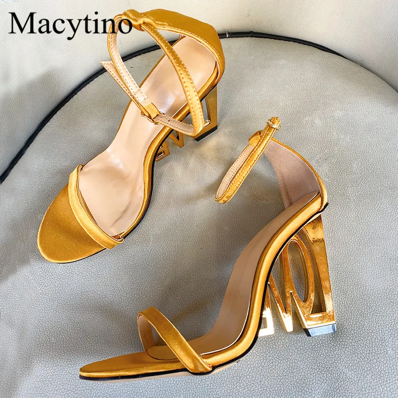 Metal Wedge Design Ladies High Heel Sandals Round Toe Weird Heel High Heel Sandals Fashion Party High Heel Sandals
Metal Wedge Design Ladies High Heel Sandals Round Toe Weird Heel High Heel Sandals Fashion Party High Heel Sandals