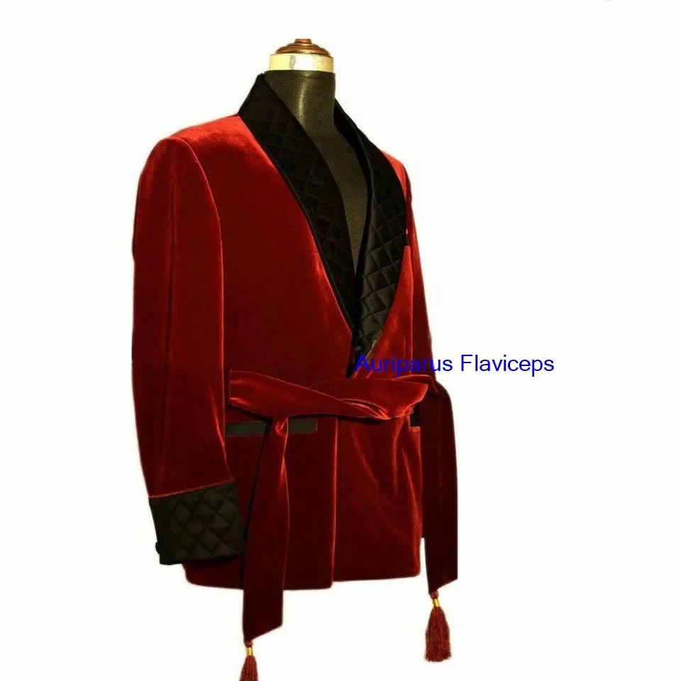 Vintage Velvet Men Suit Smoking Jacket Custom Evening Coat Shawl Lapel Tuxedo Designer Stylish Velvet Man Classic Man Blazer
Vintage Velvet Men Suit Smoking Jacket Custom Evening Coat Shawl Lapel Tuxedo Designer Stylish Velvet Man Classic Man Blazer