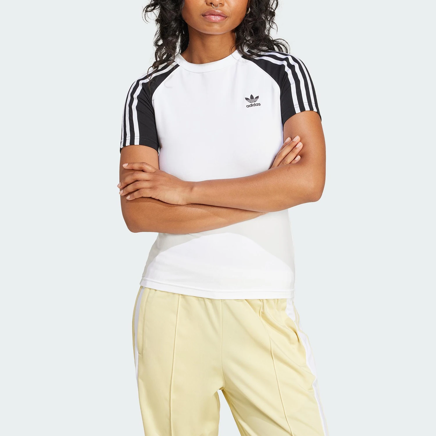 Adidas Authentic Trefoil Womens Slim Fit Sports Knit Breathable Short Sleeve JD0834
Adidas Authentic Trefoil Womens Slim Fit Sports Knit Breathable Short Sleeve JD0834