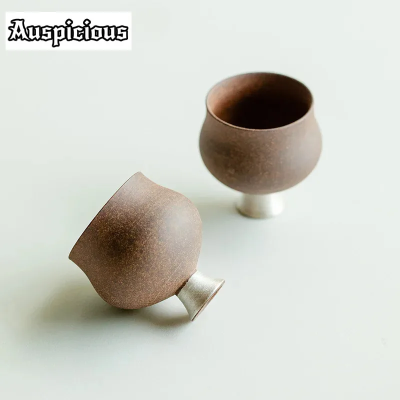 2pc/lot Pure Handmade Silver Painted Teacup Retro Old Rock Clay Cup Slim Waist High Legged Mug Master Cup Kung Fu Teaware 65ml
2pc/lot Pure Handmade Silver Painted Teacup Retro Old Rock Clay Cup Slim Waist High Legged Mug Master Cup Kung Fu Teaware 65ml