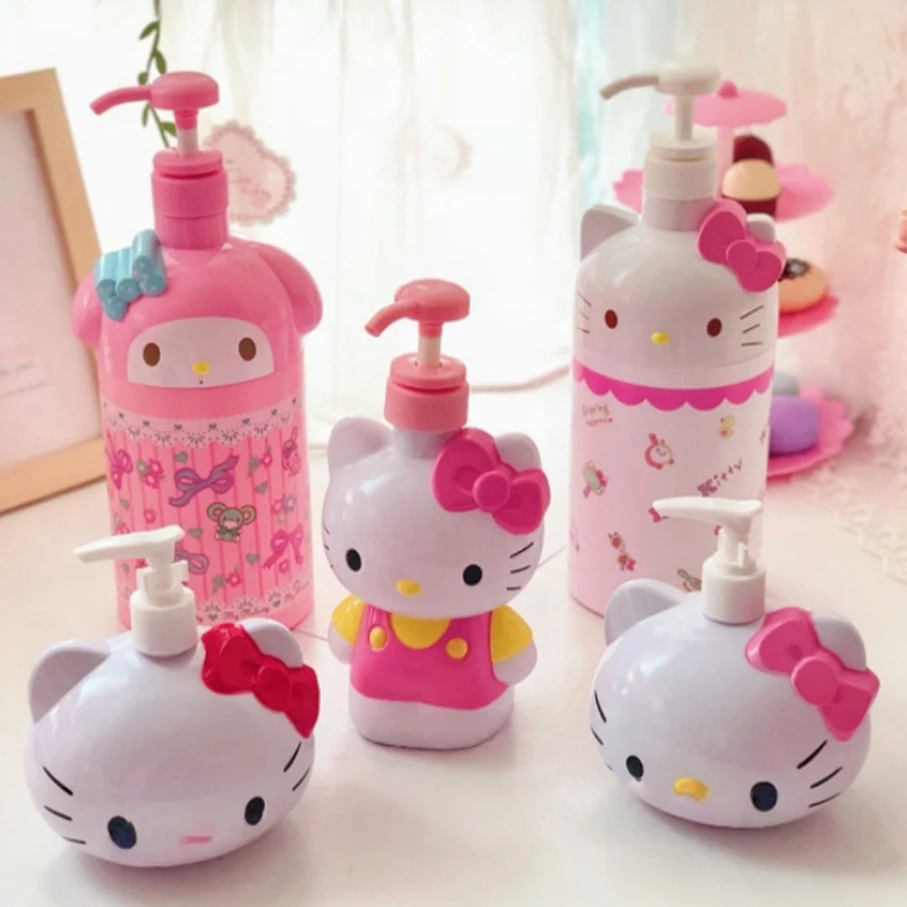 Sanrio Hello Kitty High-Capacity Soap Bottle Dispenser Kawaii Anime Liquid Distribution Bathroom Supplies Toy Figure
Sanrio Hello Kitty High-Capacity Soap Bottle Dispenser Kawaii Anime Liquid Distribution Bathroom Supplies Toy Figure