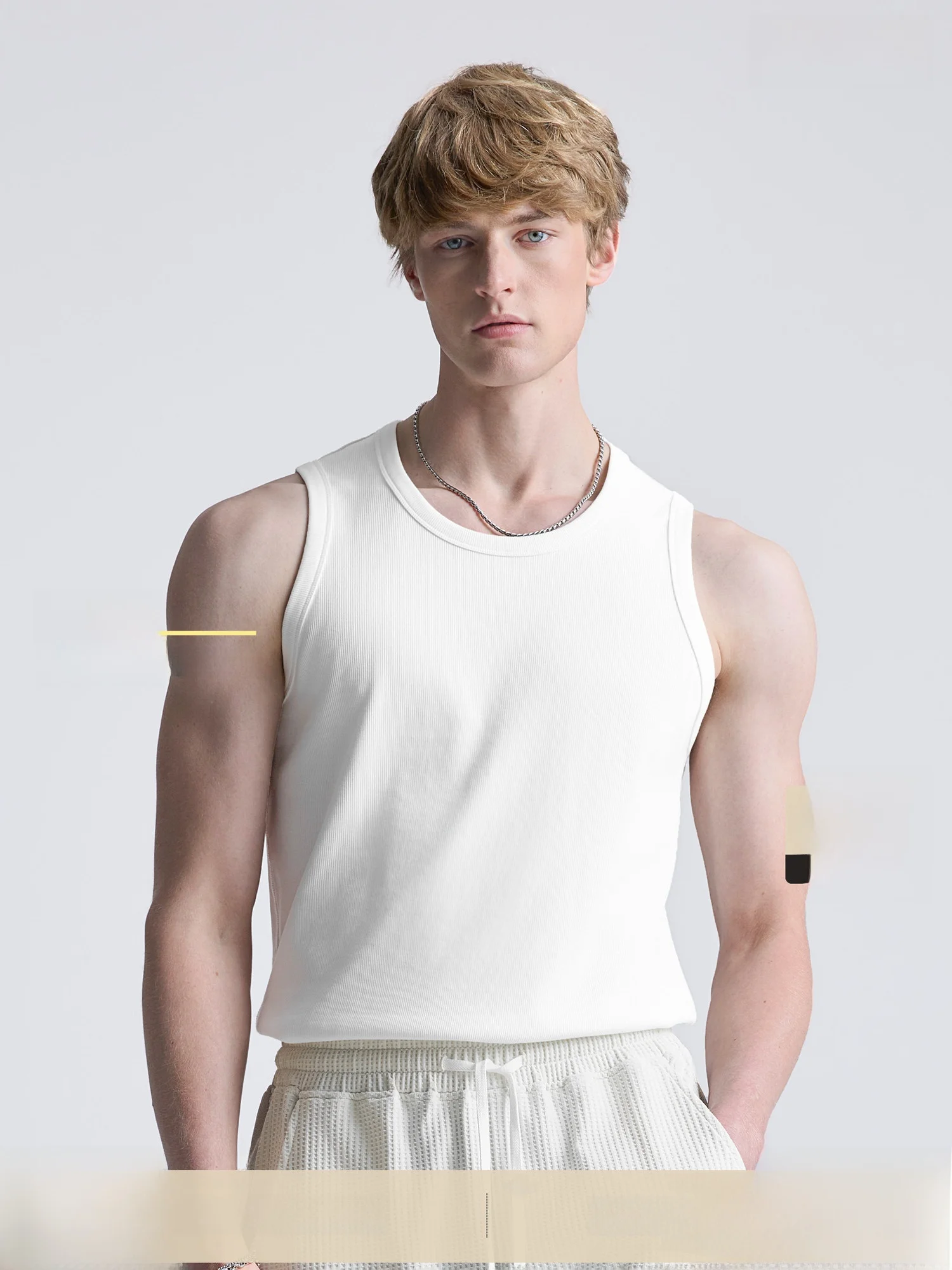 Мужская спортивная майка Bodydream Slim Fit 350 г, летняя, без рукавов, базовый слой, трикотажная, повседневный стиль, внутренняя одежда
Мужская спортивная майка Bodydream Slim Fit 350 г, летняя, без рукавов, базовый слой, трикотажная, повседневный стиль, внутренняя одежда