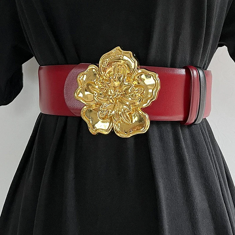 Women's flower buckle double-sided cowhide casual wide belt women's formal coat belt women's catwalk genuine leather wide belt
Women's flower buckle double-sided cowhide casual wide belt women's formal coat belt women's catwalk genuine leather wide belt