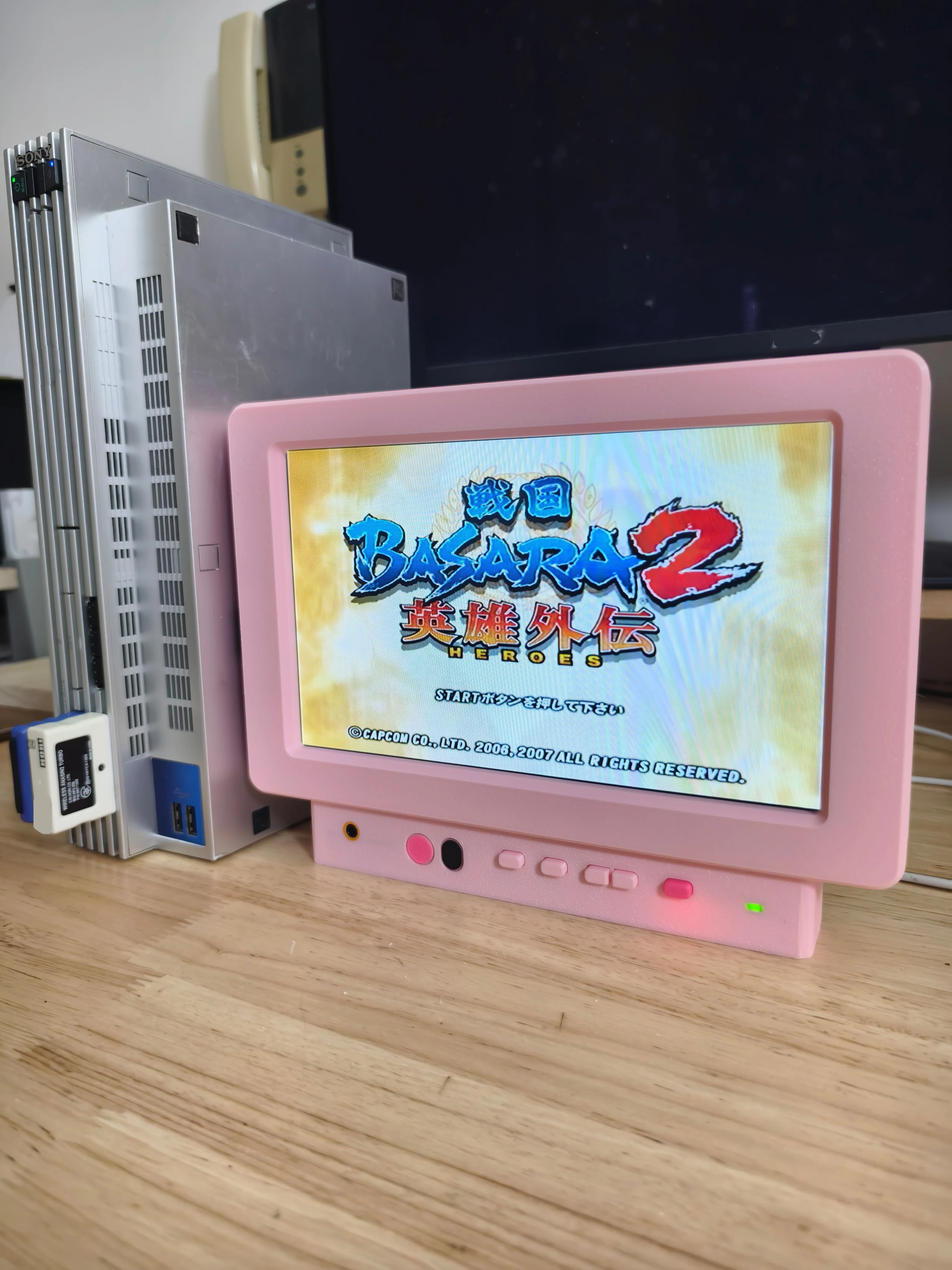 10.1 Inch CRT Monitor Style Retro Arcade Game Console Portable Display Mini Monitor With Stereo For P1/PSONE/P2/P3 ALL SERISE
10.1 Inch CRT Monitor Style Retro Arcade Game Console Portable Display Mini Monitor With Stereo For P1/PSONE/P2/P3 ALL SERISE