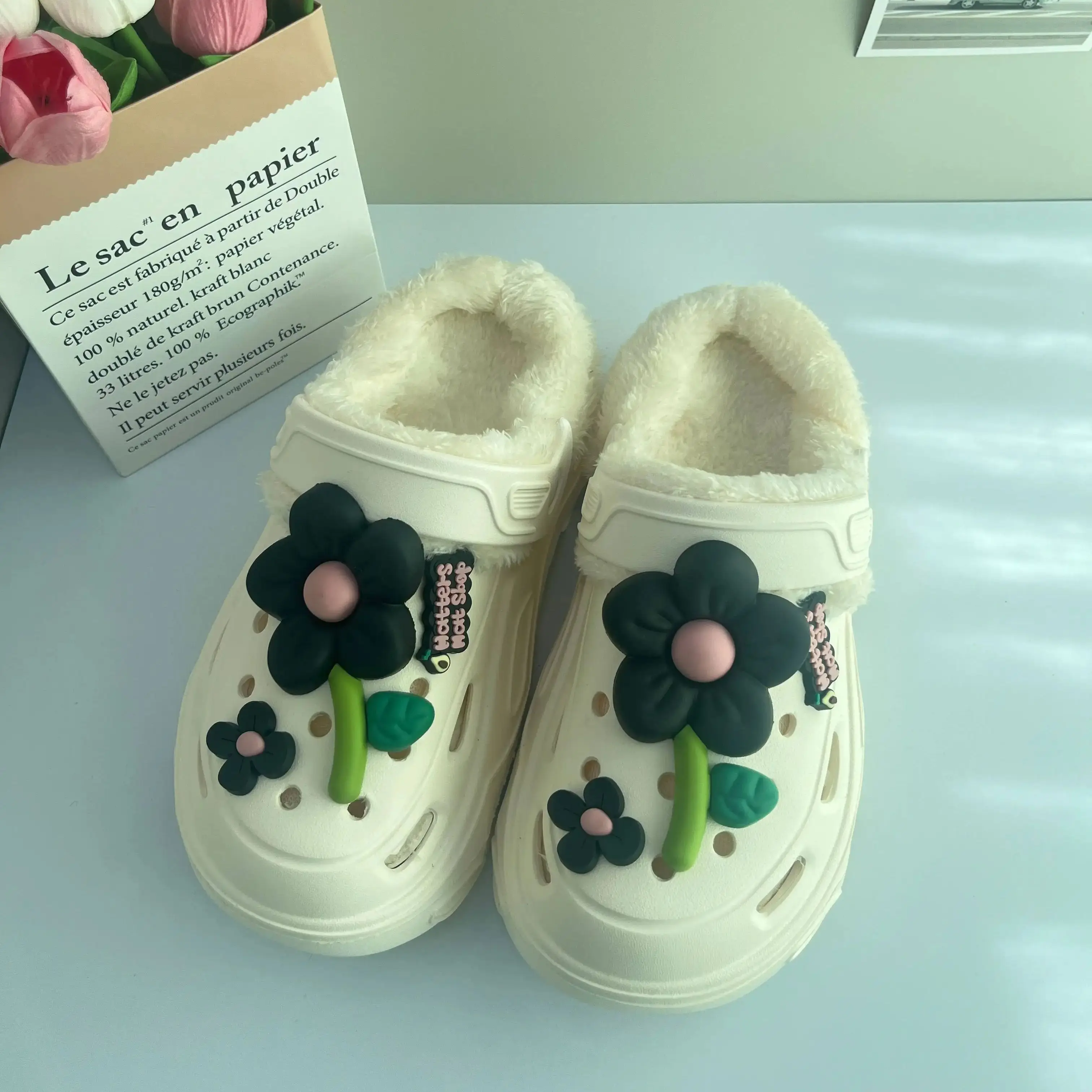 Winter Warm Soft Slippers Lightweight Non-slip Lined Clogs Shoes Removable Cotton-lined House Slides for Indoor/Outdoor Autumn
Winter Warm Soft Slippers Lightweight Non-slip Lined Clogs Shoes Removable Cotton-lined House Slides for Indoor/Outdoor Autumn