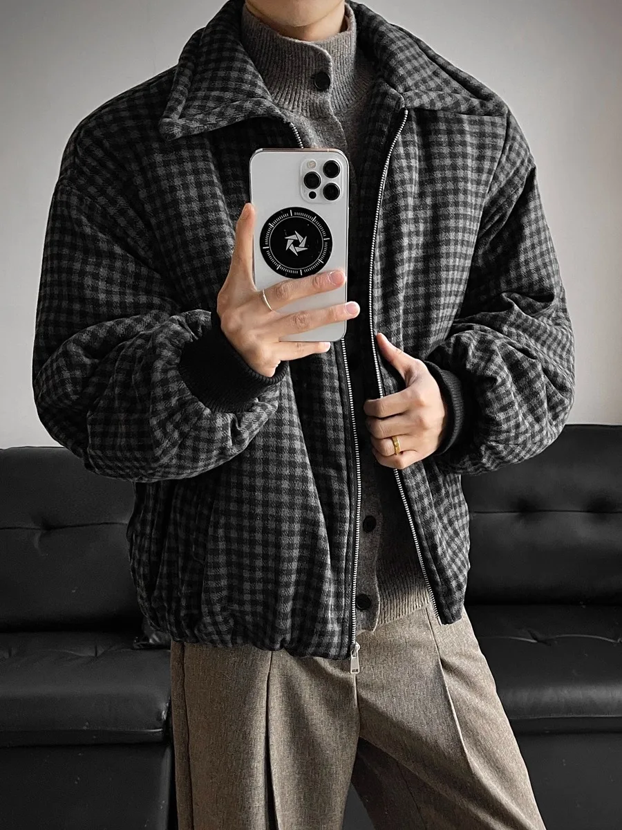 Американская клетчатая шерстяная куртка, мужская осенне-зимняя свободная хлопковая куртка, молодежное модное теплое пальто на молнии, прямой подол
Американская клетчатая шерстяная куртка, мужская осенне-зимняя свободная хлопковая куртка, молодежное модное теплое пальто на молнии, прямой подол