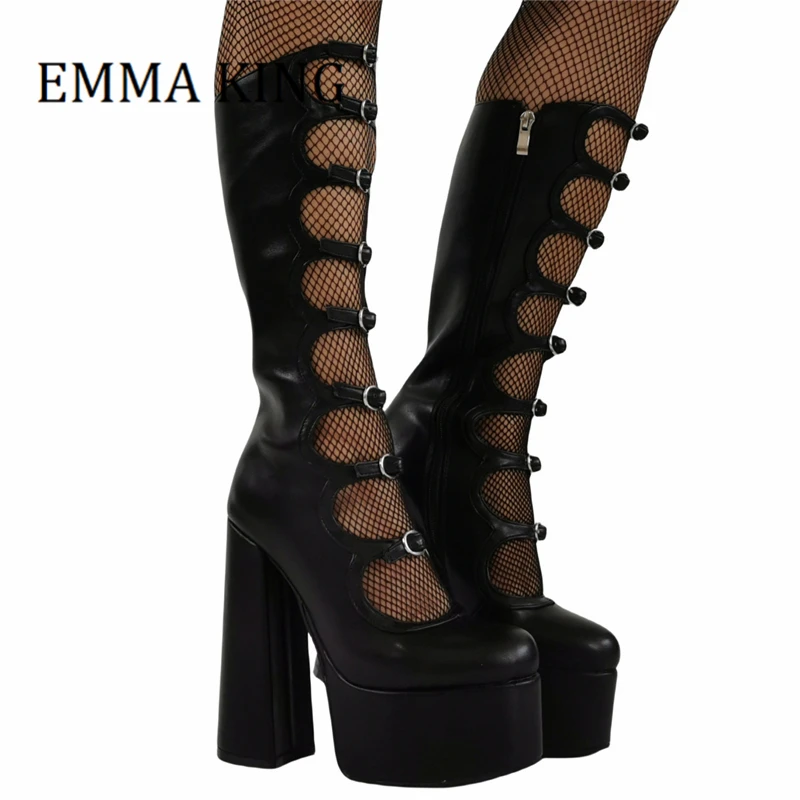 Women's Gothic Hollow Out Knee High Boot Black Buckle Strap Platform Shoes Chunky Block Heeled Boots Large Size Nightclub Shoes
Women's Gothic Hollow Out Knee High Boot Black Buckle Strap Platform Shoes Chunky Block Heeled Boots Large Size Nightclub Shoes
