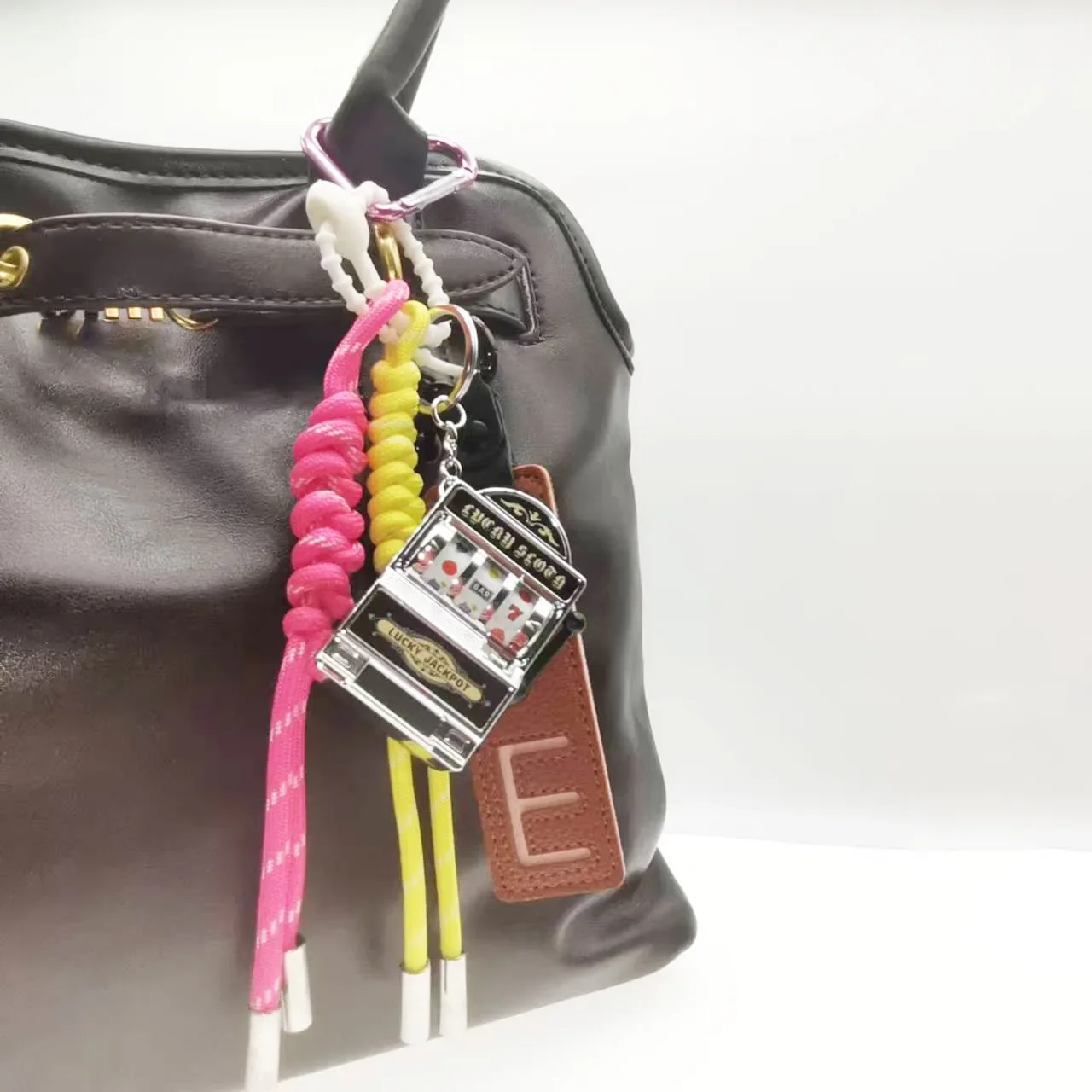 Ita Bag Accessories Bag Charms Letter Alphabet Pendant for chanel Bag Women Handbag Purse Keychain Man Backpack Decoration Chain
Ita Bag Accessories Bag Charms Letter Alphabet Pendant for chanel Bag Women Handbag Purse Keychain Man Backpack Decoration Chain