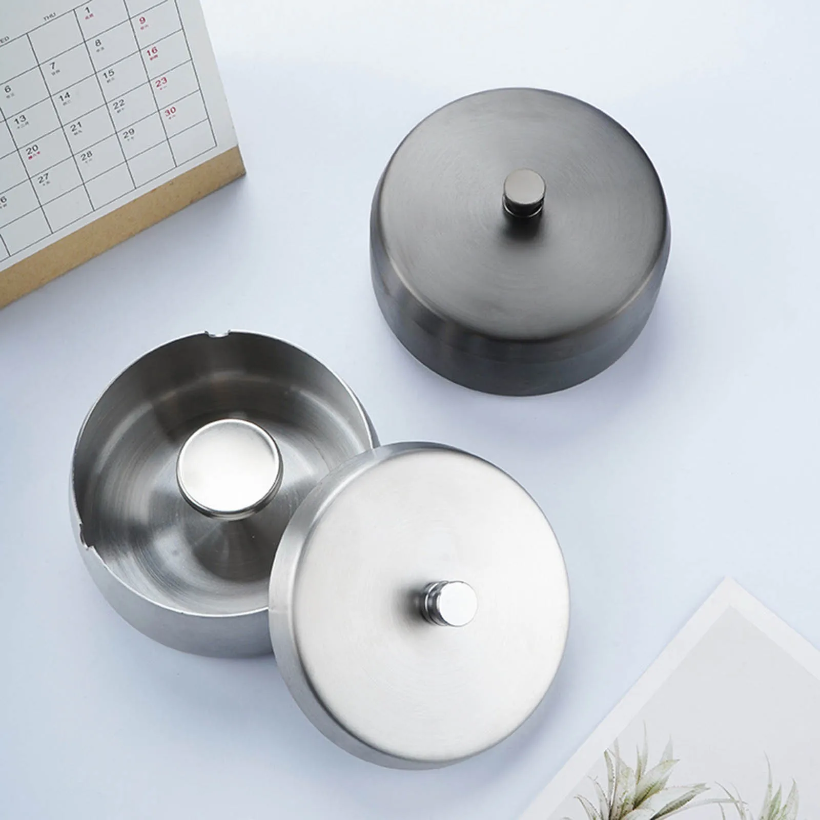 Durable Stainless Steel Windproof Ashtray Cigarette Rest Holder Large Capacity Stylish Home Adornment Desktop Accessory
Durable Stainless Steel Windproof Ashtray Cigarette Rest Holder Large Capacity Stylish Home Adornment Desktop Accessory