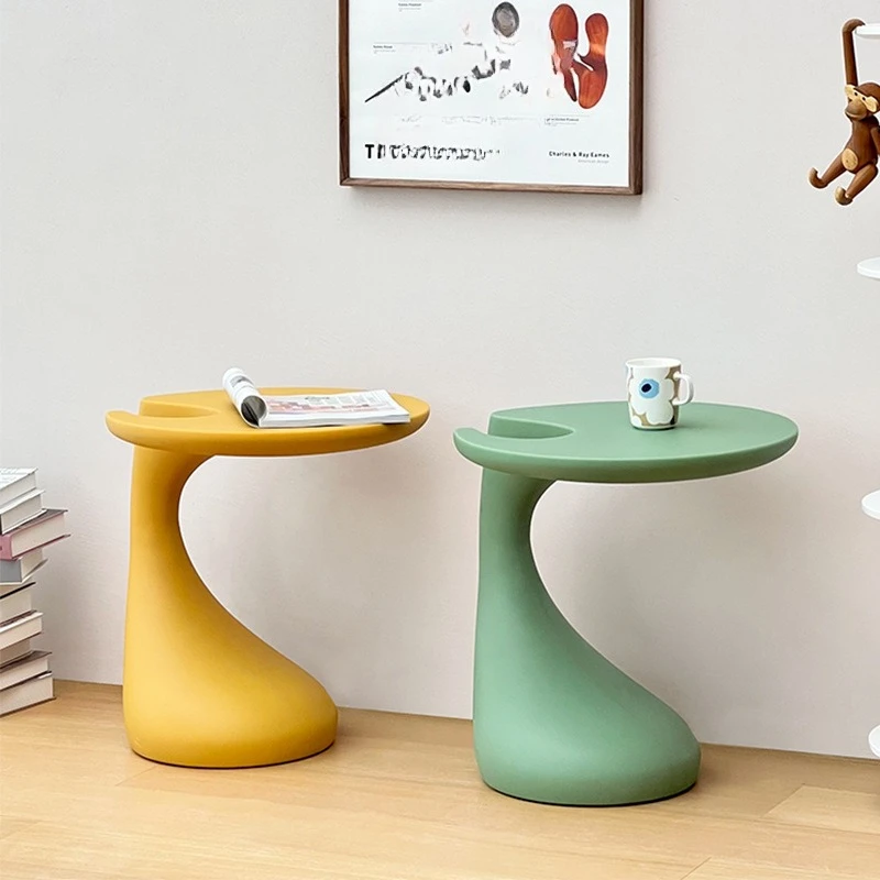 Special-shaped sofa side table simple household plastic coffee table small apartment
Special-shaped sofa side table simple household plastic coffee table small apartment