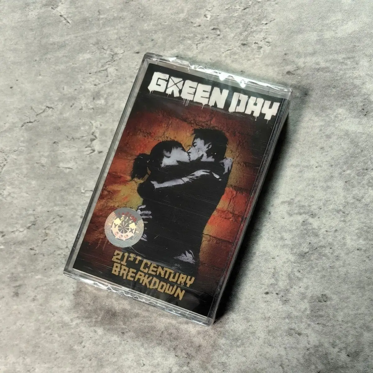 Кассета Green Day 21St Century Breakdown, музыкальная, в стиле поп-панк-рок, абсолютно новая, запечатанная, совместима с Walkman.
Кассета Green Day 21St Century Breakdown, музыкальная, в стиле поп-панк-рок, абсолютно новая, запечатанная, совместима с Walkman.
