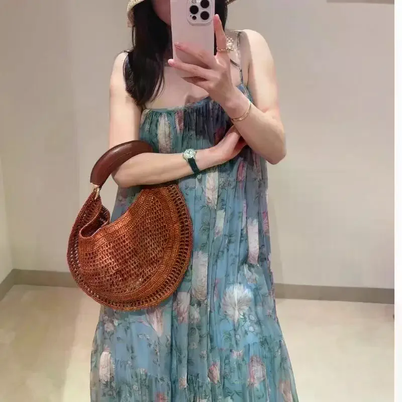 Handwoven Crescent Tote Bag Summer Straw Stylish Hollow Out Shoulder Purse For Women Vacation Underarm Bag Handbag
Handwoven Crescent Tote Bag Summer Straw Stylish Hollow Out Shoulder Purse For Women Vacation Underarm Bag Handbag