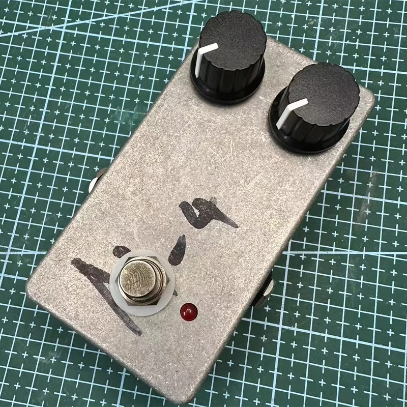 FUZZ Single-piece Effector Silicon Tube Handmade DIY Bulk Kit FUZZ FACE
FUZZ Single-piece Effector Silicon Tube Handmade DIY Bulk Kit FUZZ FACE