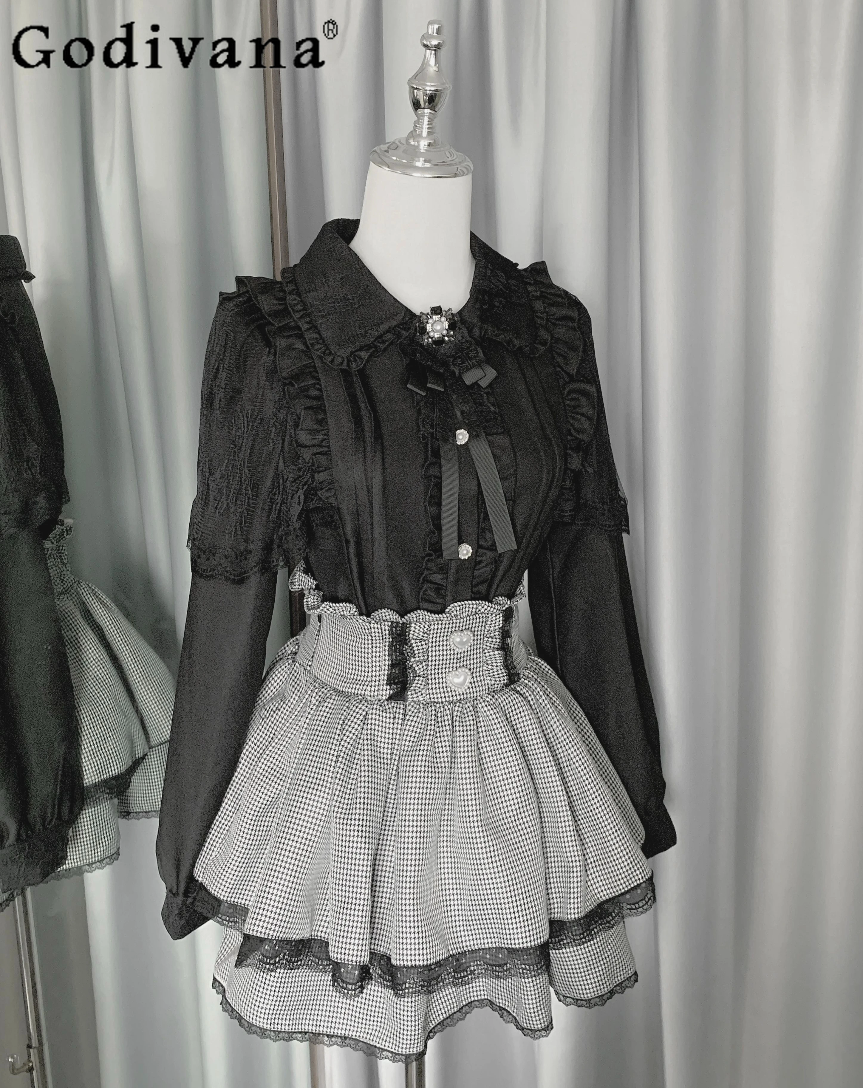 Original Design Japanese Mine Series Mass-produced Long-sleeved Shirt +Skirt Set Women's Sweet Bow Lace Lolita Top Skirt Set
Original Design Japanese Mine Series Mass-produced Long-sleeved Shirt +Skirt Set Women's Sweet Bow Lace Lolita Top Skirt Set