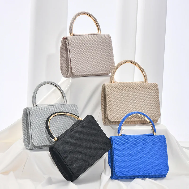 Ladies Lightweight flip-top Handbag Long Metal Chain Shoulder Bag Niche Design Square Bags Elegant Fashionable Clutch Bags
Ladies Lightweight flip-top Handbag Long Metal Chain Shoulder Bag Niche Design Square Bags Elegant Fashionable Clutch Bags