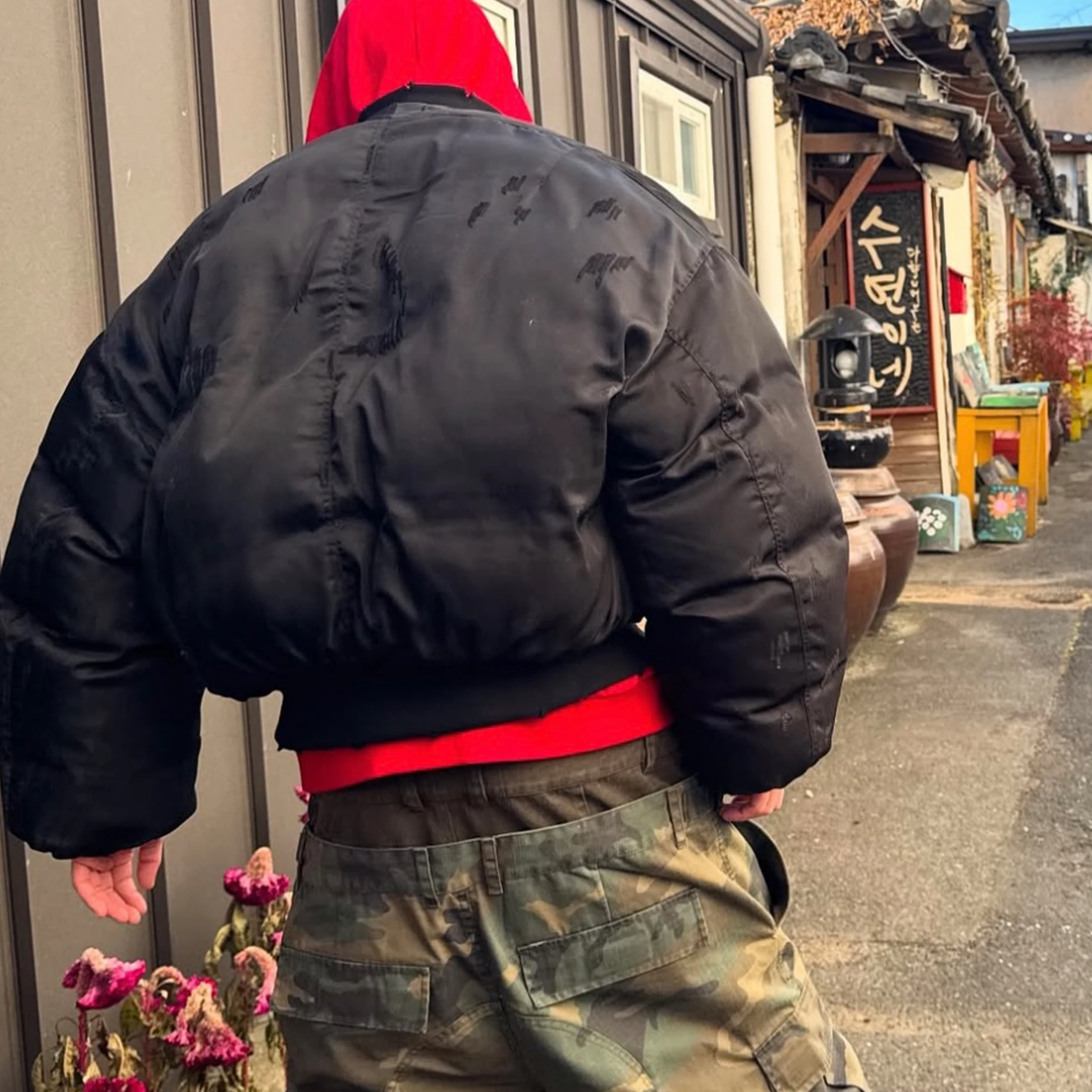 NIGO Мужская черная хлопковая куртка осенне-зимняя модная уличная трендовая куртка в стиле хип-хоп Ngvp # NGTOP11949
NIGO Мужская черная хлопковая куртка осенне-зимняя модная уличная трендовая куртка в стиле хип-хоп Ngvp # NGTOP11949