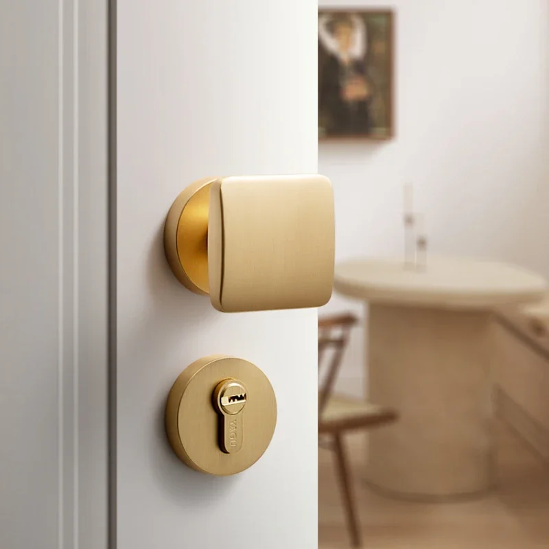 Nordic style door lock light gold door lock indoor bedroom silent magnetic postmodern simple solid wood room door lock
Nordic style door lock light gold door lock indoor bedroom silent magnetic postmodern simple solid wood room door lock