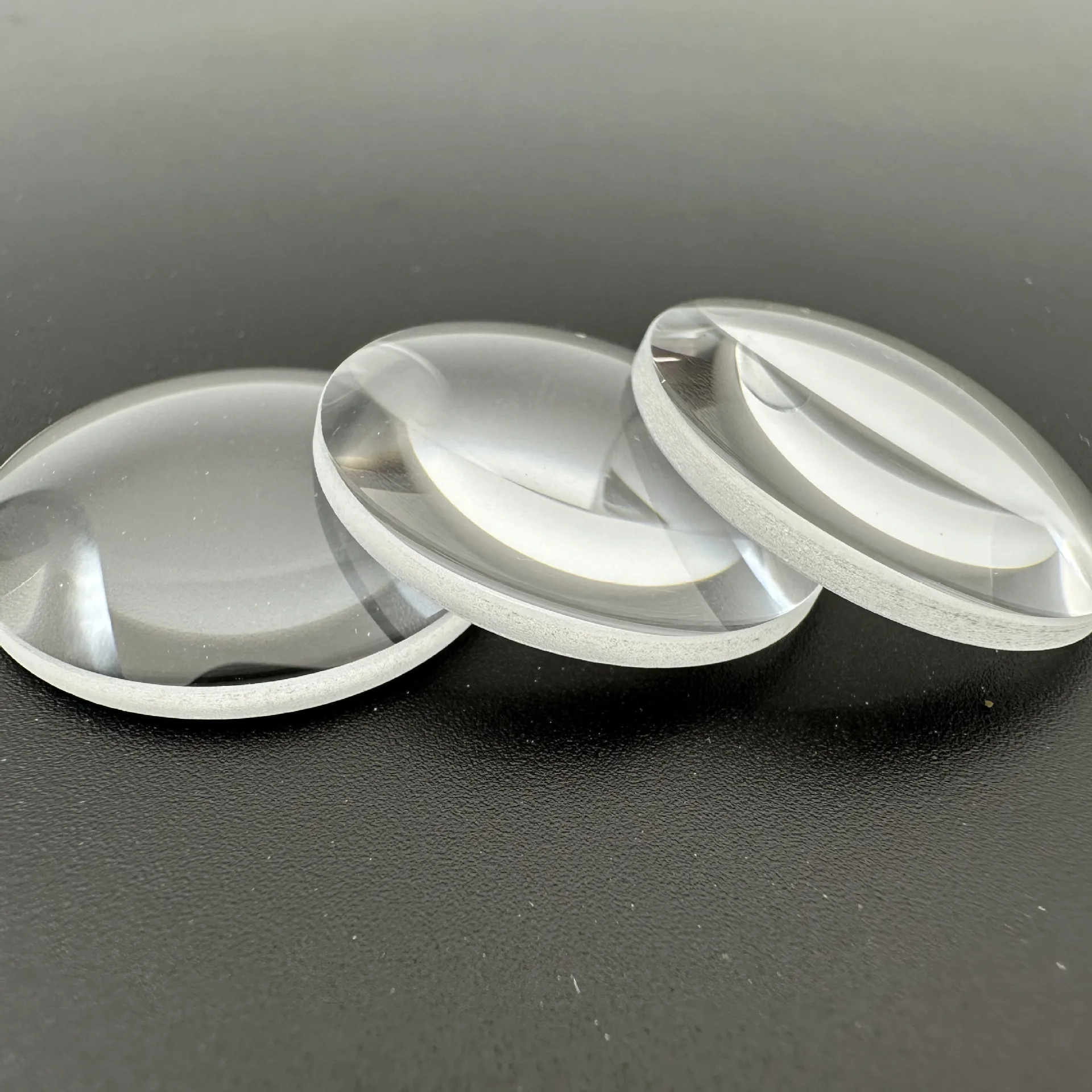 Aspherical lens B1926 25mm diameter 50mm focal length focusing and collimating material condenser lens
Aspherical lens B1926 25mm diameter 50mm focal length focusing and collimating material condenser lens