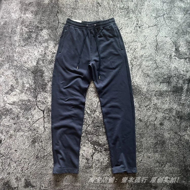 Men's Essential French Terry Sweatpants - Minimalist Solid Color Zippered Pockets & Drawstring Waist Lightweight Straight Pants
Men's Essential French Terry Sweatpants - Minimalist Solid Color Zippered Pockets & Drawstring Waist Lightweight Straight Pants