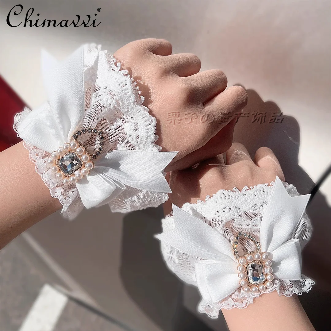 Sweet Three-Layer Lace Handmade Lace Bow Oversleeves Lolita Japanese Mine Mass-Produced Handmade Bracelet Gloves Accessories
Sweet Three-Layer Lace Handmade Lace Bow Oversleeves Lolita Japanese Mine Mass-Produced Handmade Bracelet Gloves Accessories