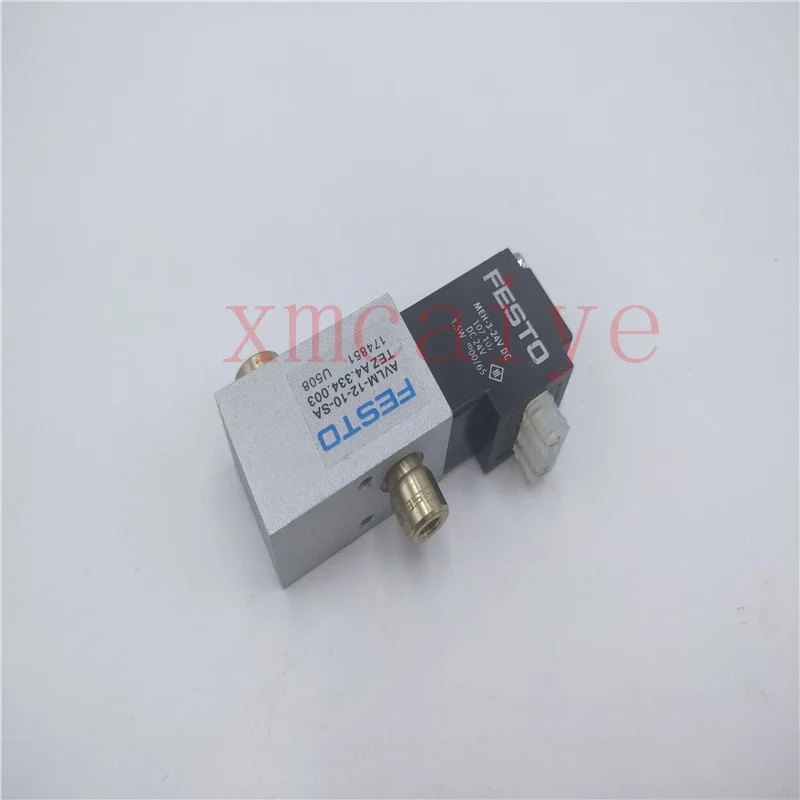 SM74 PM74 SM102 Solenoid Valve A4.334.003 Printing Machine Parts
SM74 PM74 SM102 Solenoid Valve A4.334.003 Printing Machine Parts