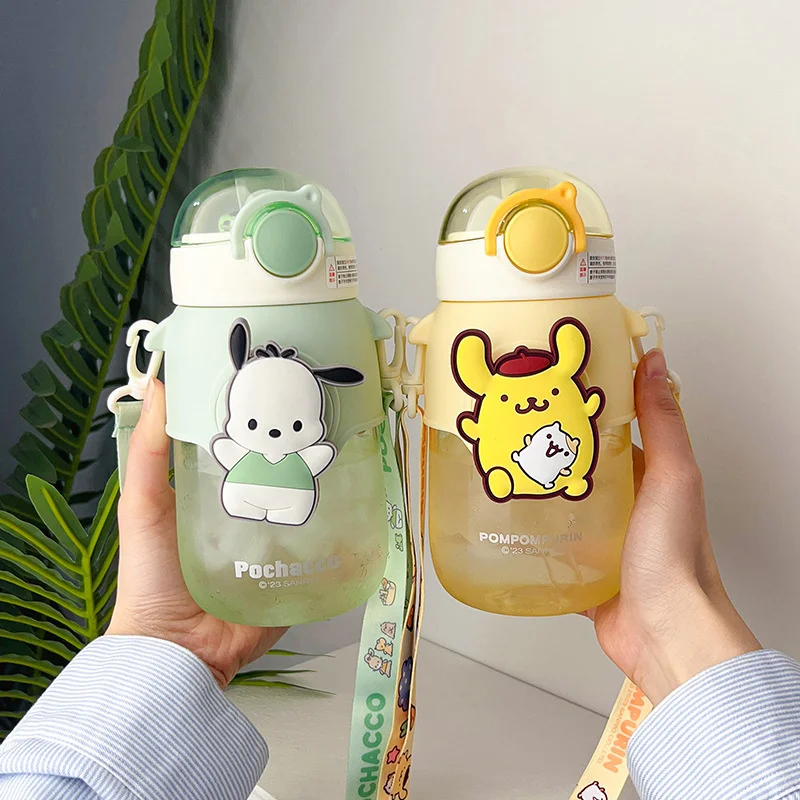 690ML Large Capacity Sanrio Water Bottle Cute Hellokitty Cinnamoroll Kuromi Portable Straw Water Cup For Outdoor Sports Fitness
690ML Large Capacity Sanrio Water Bottle Cute Hellokitty Cinnamoroll Kuromi Portable Straw Water Cup For Outdoor Sports Fitness