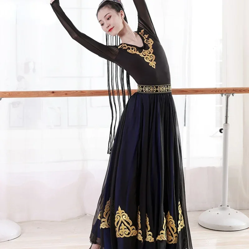 Xinjiang Uygur Dance National Costumes Folk Dress Traditional Nations Minority Hmong Festival Dance Performance Hanfu Outfits
Xinjiang Uygur Dance National Costumes Folk Dress Traditional Nations Minority Hmong Festival Dance Performance Hanfu Outfits