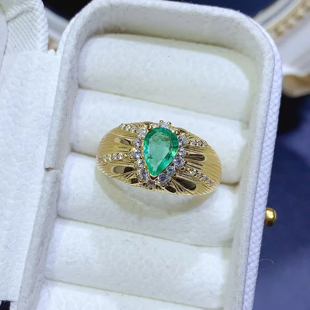 KJJEAXCMY Premium Natural Colombian Emerald Ring S925 Sterling Silver Lustrous Elegant Simple Design High-End Jewelry Bestseller
KJJEAXCMY Premium Natural Colombian Emerald Ring S925 Sterling Silver Lustrous Elegant Simple Design High-End Jewelry Bestseller