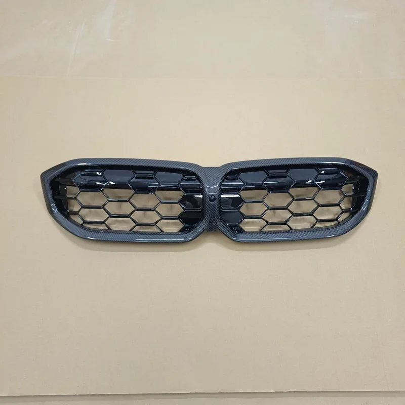 G20 LCI 320i 325i 330i honeycomb Carbon Fiber front grille For BMW 3 Series G20 LCI 2023+
G20 LCI 320i 325i 330i honeycomb Carbon Fiber front grille For BMW 3 Series G20 LCI 2023+