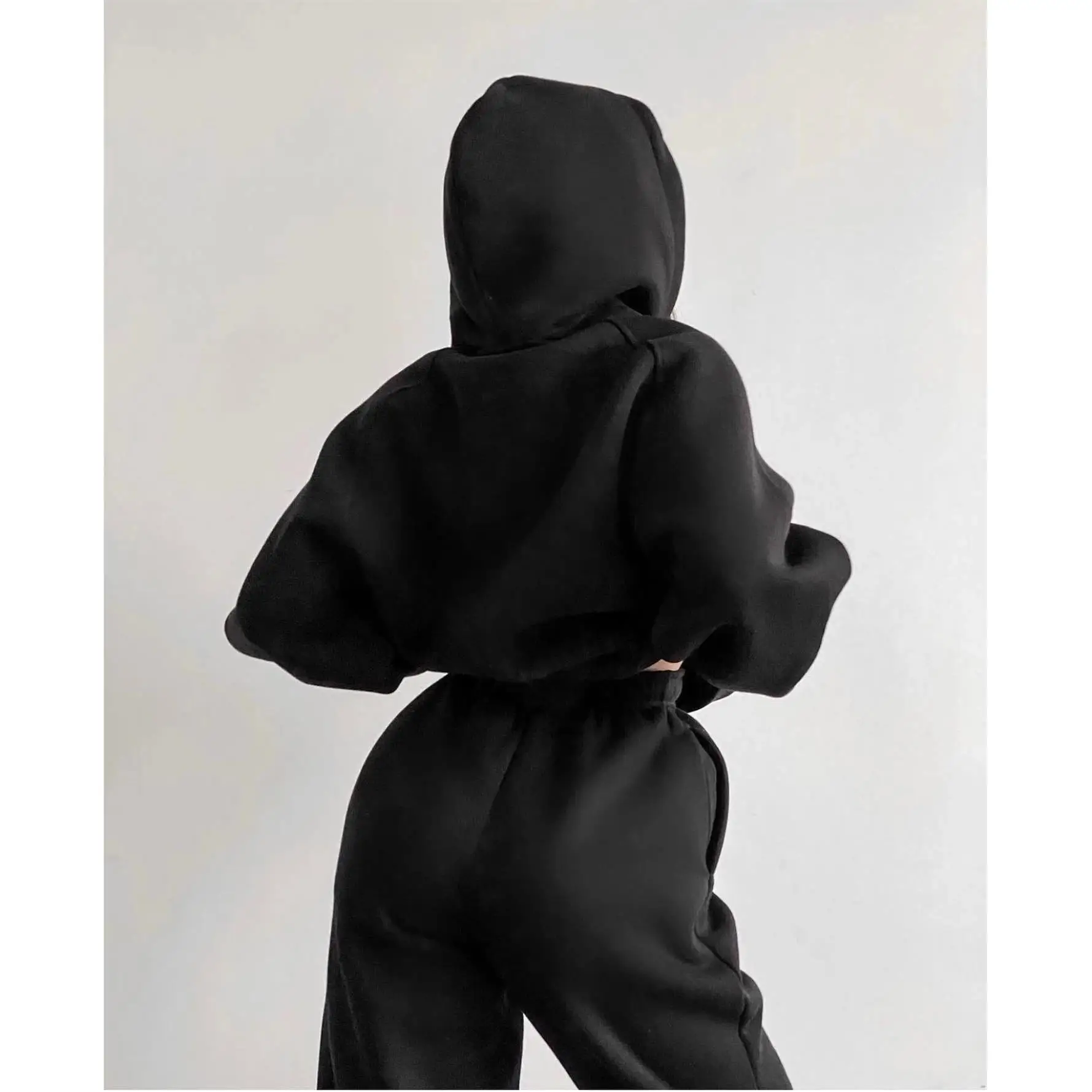 Women's Autumn Faion Warm Hoodie Sweatirts Two Pieces Set Cozy Comfortable Casual Outfit for Fall Season
Women's Autumn Faion Warm Hoodie Sweatirts Two Pieces Set Cozy Comfortable Casual Outfit for Fall Season