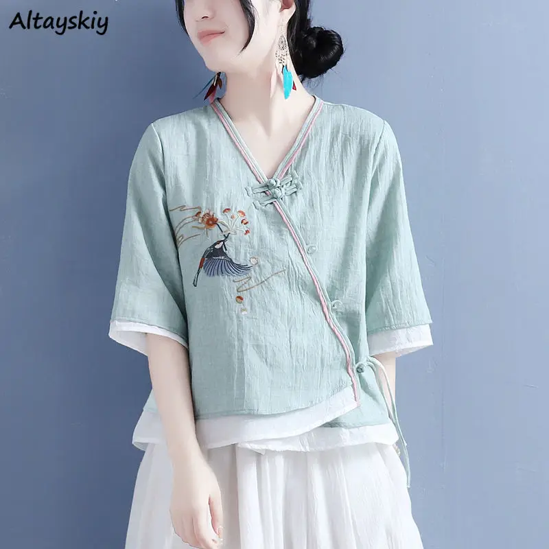 M-4XL Shirts Women Chinese Style Retro Elegant Design Embroidery Daily All-match Casual Mujer Summer Creativity Stylish Tender
M-4XL Shirts Women Chinese Style Retro Elegant Design Embroidery Daily All-match Casual Mujer Summer Creativity Stylish Tender
