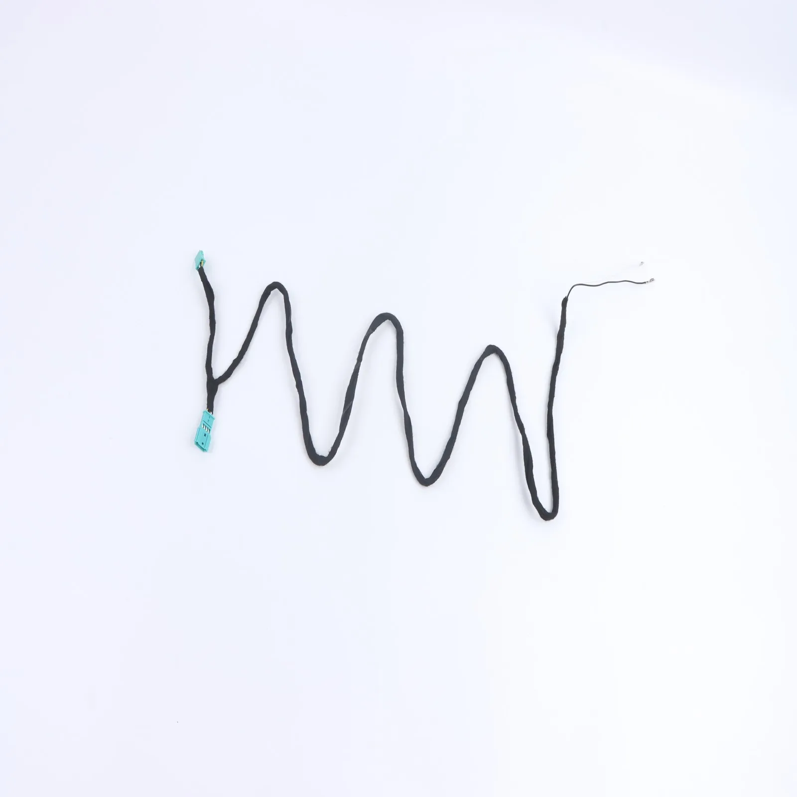 Модернизированный жгут переключения передач рулевого колеса для BMW E90 E91 E92 E84 335i 335xi 135i 61126930048 автомобильные аксессуары 
Модернизированный жгут переключения передач рулевого колеса для BMW E90 E91 E92 E84 335i 335xi 135i 61126930048 автомобильные аксессуары