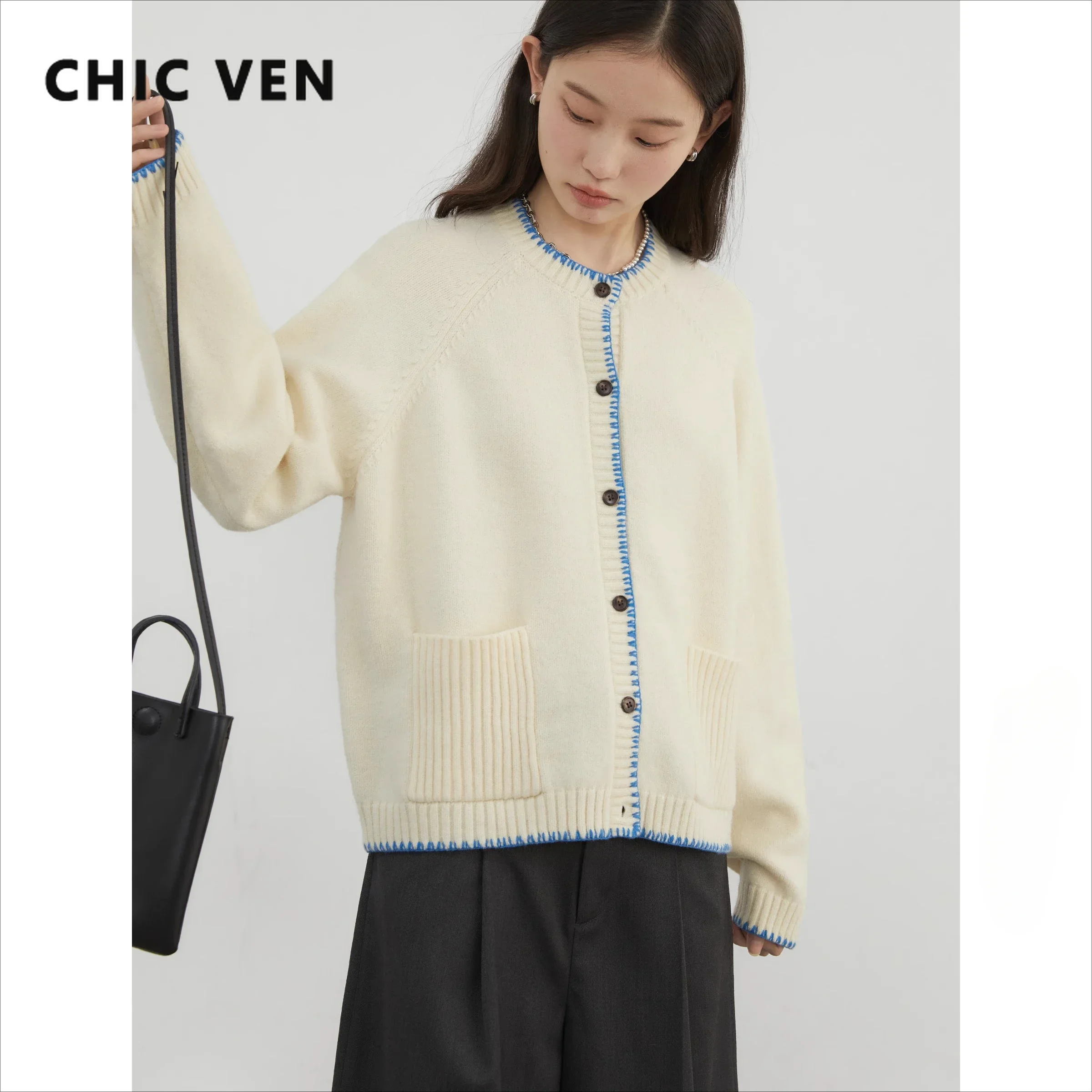 CHIC VEN Women Cardigan Loose Casual New Contrasting Color Knitted Sweaters Female Long Sleeved Jumpers Autumn Winter 2024
CHIC VEN Women Cardigan Loose Casual New Contrasting Color Knitted Sweaters Female Long Sleeved Jumpers Autumn Winter 2024