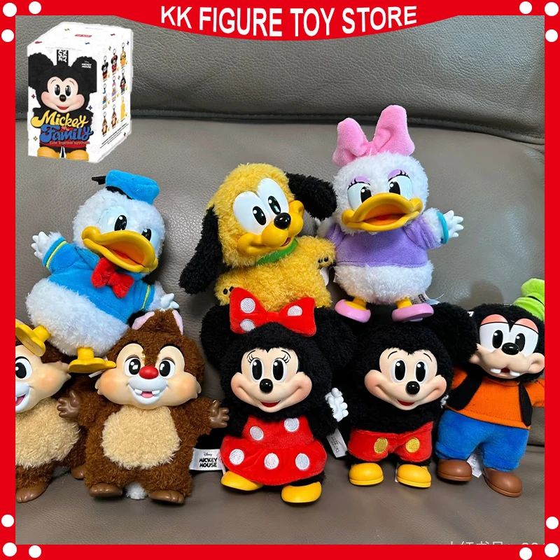 Genuine Mickey Family Cute Together Keychain Series Blind Box Vinyl Doll Pendant Anime Figure Decoration gifts
Genuine Mickey Family Cute Together Keychain Series Blind Box Vinyl Doll Pendant Anime Figure Decoration gifts
