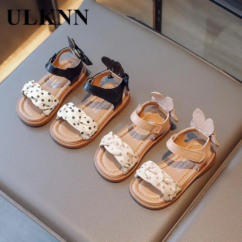 Girls sandals new summer 2023 children black soft bottom sandals child baby girl princess fashion pink beach shoes
Girls sandals new summer 2023 children black soft bottom sandals child baby girl princess fashion pink beach shoes