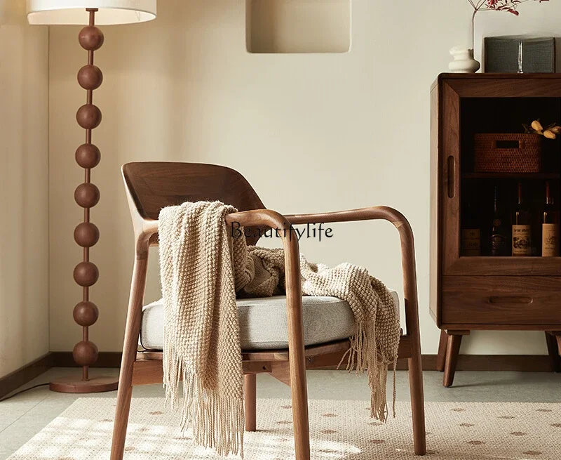 North American black walnut single sofa chair household living room solid wood soft bag chair
North American black walnut single sofa chair household living room solid wood soft bag chair