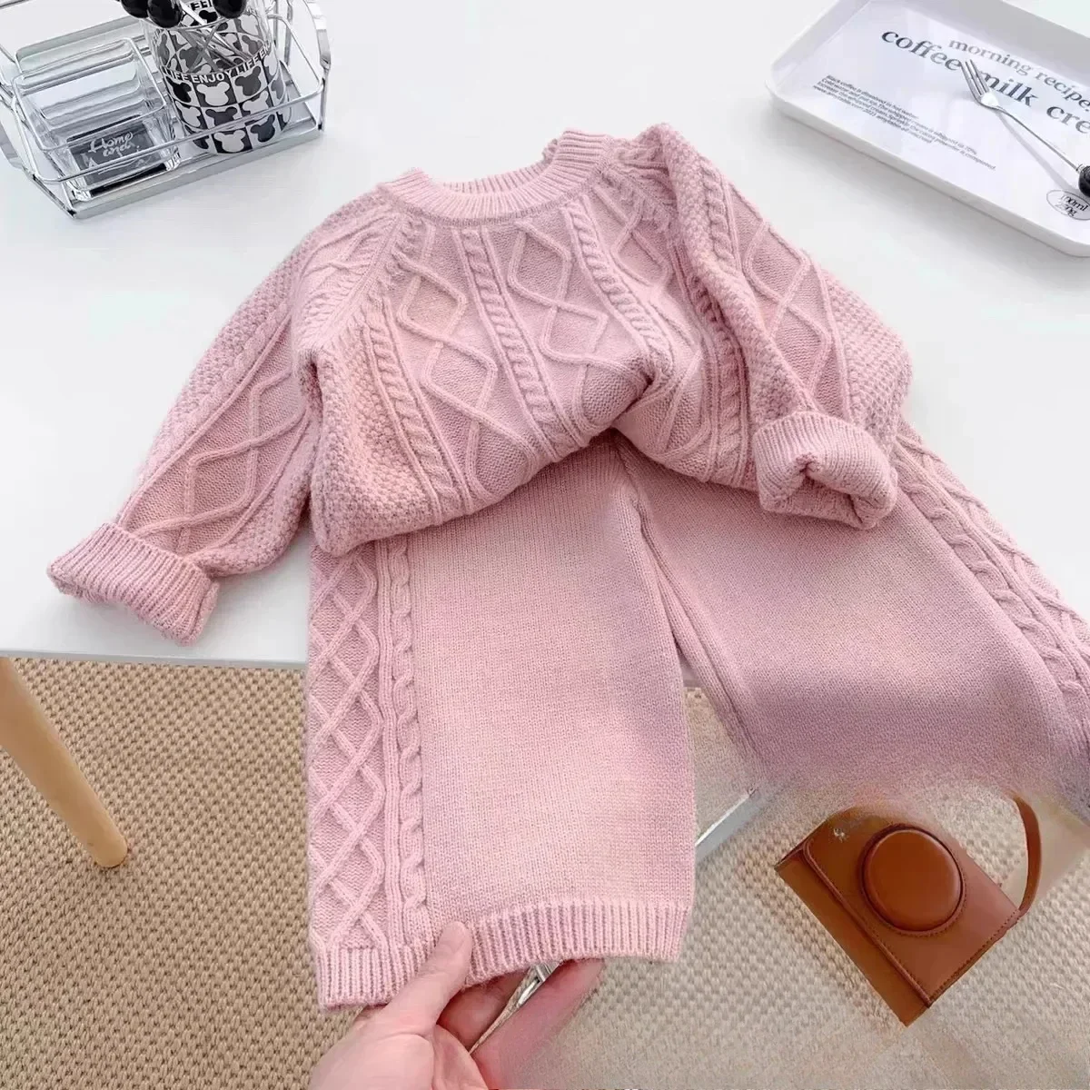 Girls Autumn Knitting Sweater Sets Pullover Girls Clothing Sets Winter Korean Sweater Pants Children Knitted Wool Trouser Suits
Girls Autumn Knitting Sweater Sets Pullover Girls Clothing Sets Winter Korean Sweater Pants Children Knitted Wool Trouser Suits