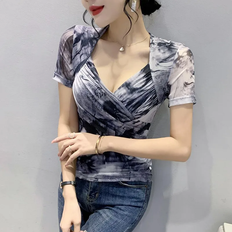Slim Fit Sexy ort Sve V-Ne T-irt Women's Summer Faion Print Me Top Korean Sle Commute Geometry Pattern
Slim Fit Sexy ort Sve V-Ne T-irt Women's Summer Faion Print Me Top Korean Sle Commute Geometry Pattern